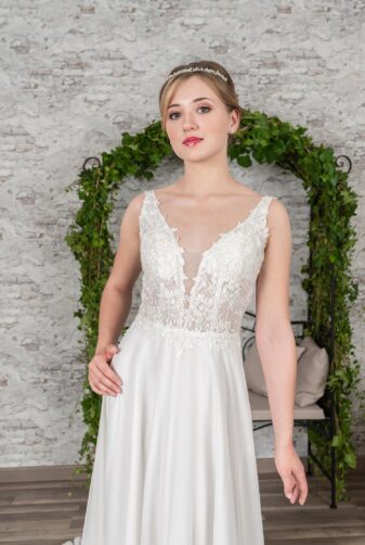 Fuchs Moden 2021 Brautkleid D 03397 (3) Brautmode in Berlin Avorio Vestito BrideStore and more