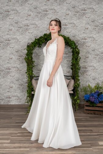 Fuchs Moden 2021 Brautkleid D 03398 (1) Brautmode in Berlin Avorio Vestito BrideStore and more