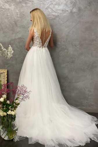 Miss Germany 2021 Brautkleid MGB48 6 Avorio Vestito BrideStore and more Brautmode in Berlin