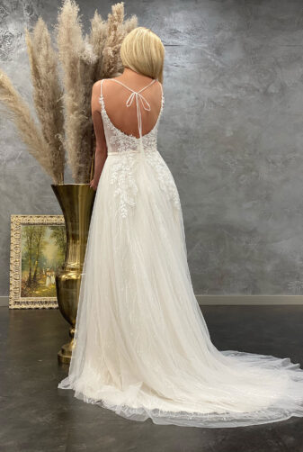 Miss Germany 2021 Brautkleid MGB61 8 Avorio Vestito BrideStore and more Brautmode in Berlin