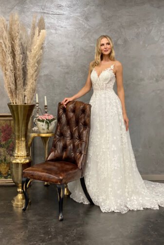 Miss Germany 2021 Brautkleid MGB66 3 Avorio Vestito BrideStore and more Brautmode in Berlin
